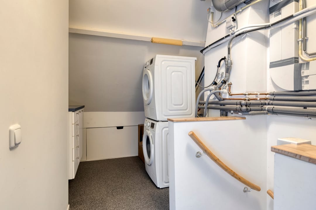 Foto 22 van Locatellistraat 30