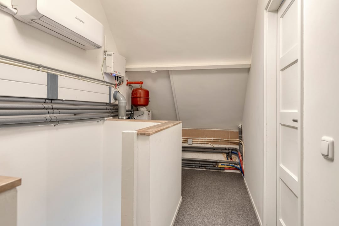 Foto 23 van Locatellistraat 30