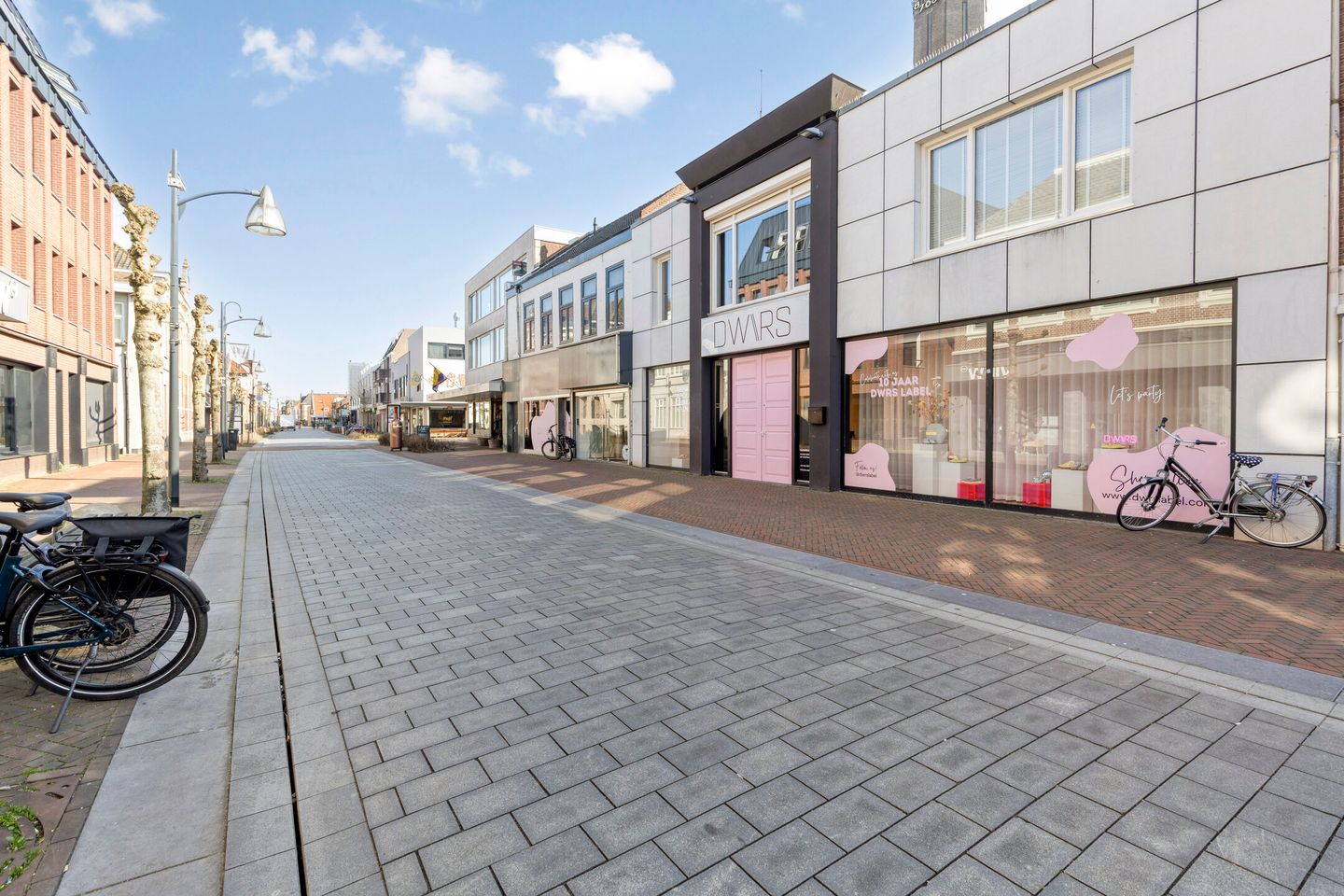 Bekijk foto 2 van Grotestraat 216