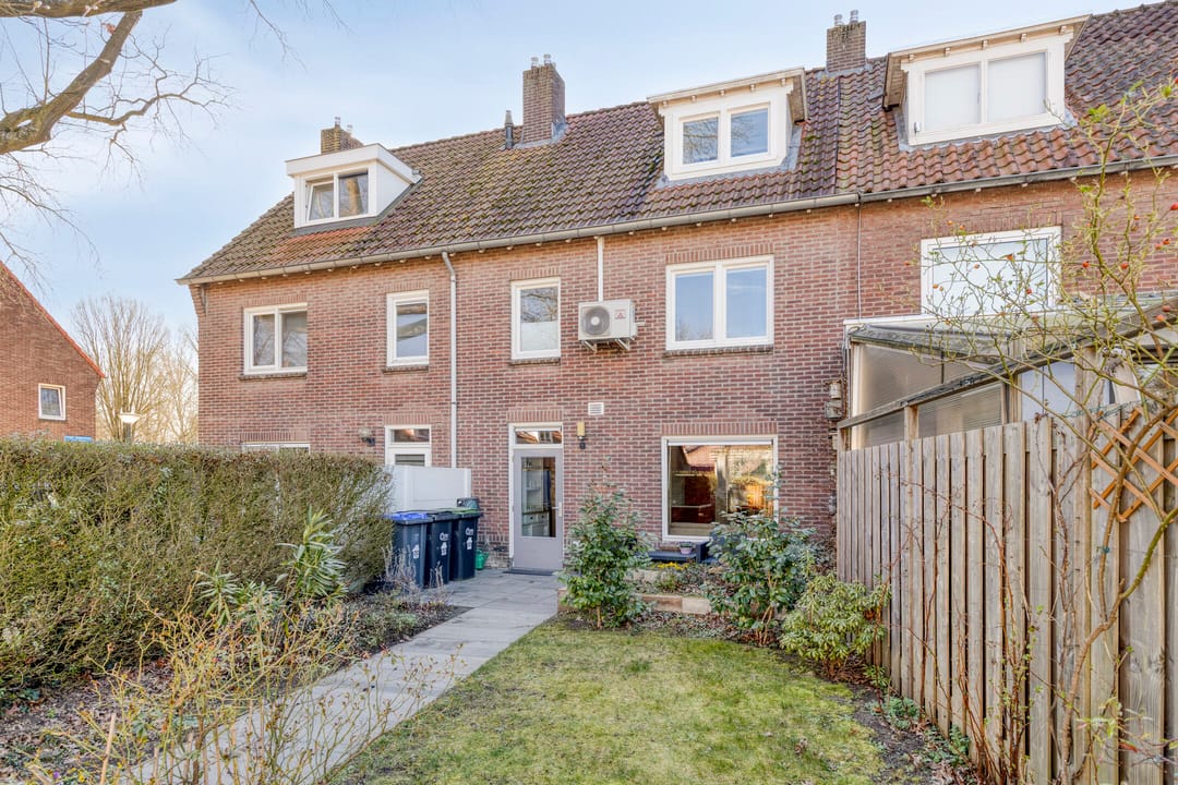 Foto 28 van Locatellistraat 30