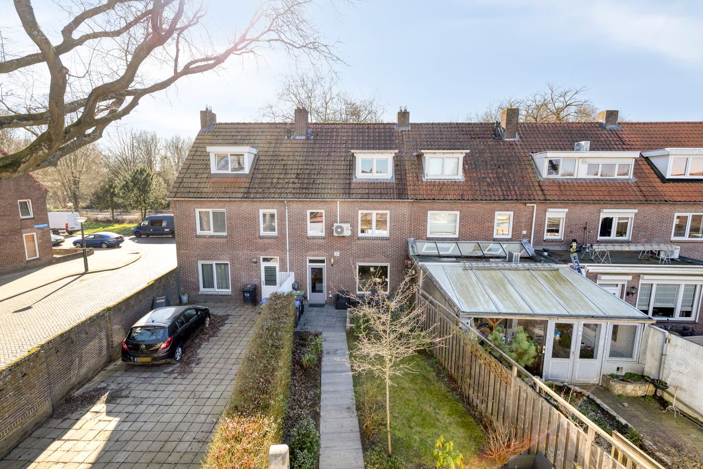 Foto 29 van Locatellistraat 30