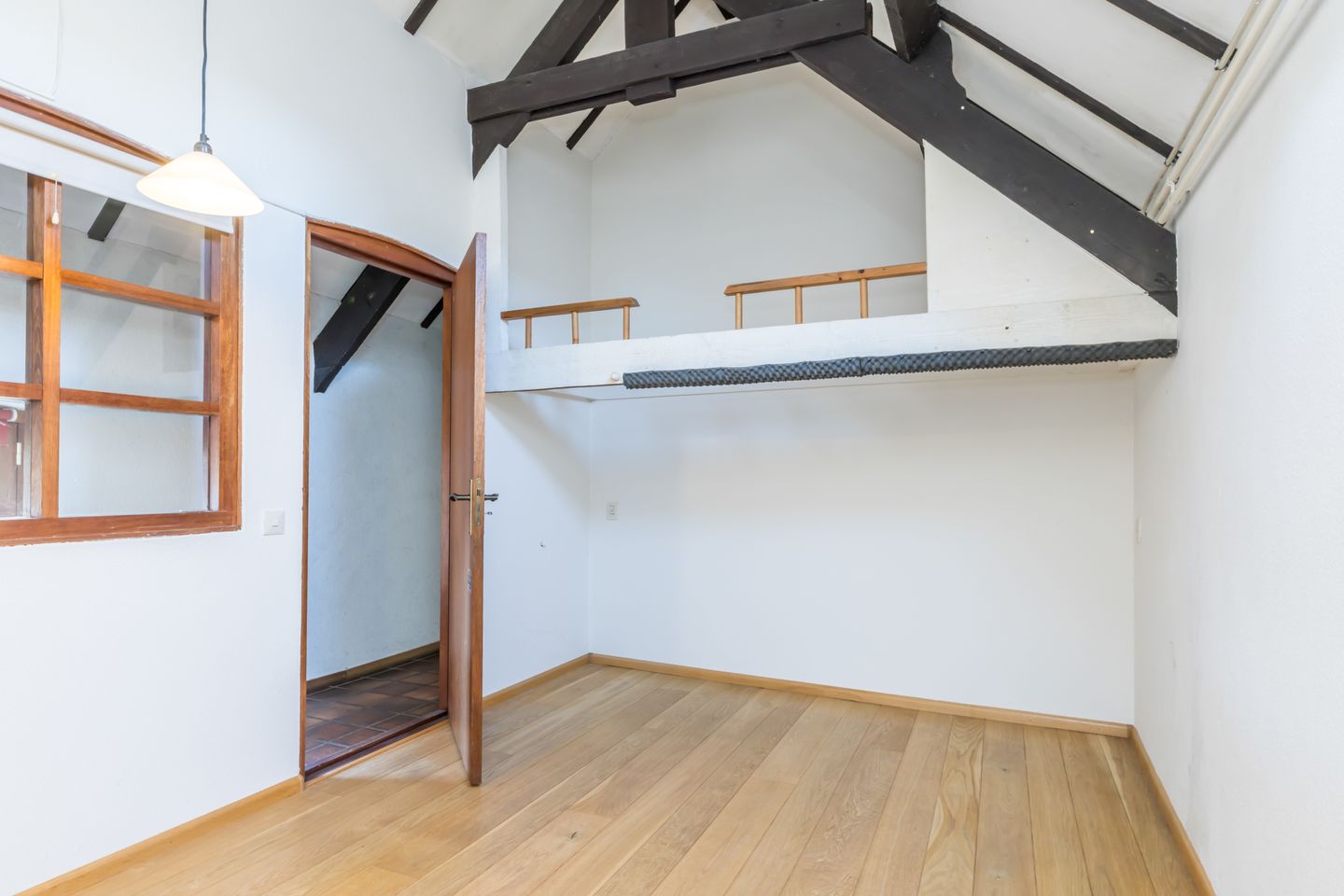 Foto 29 van Nieuwenhuysstraat 21