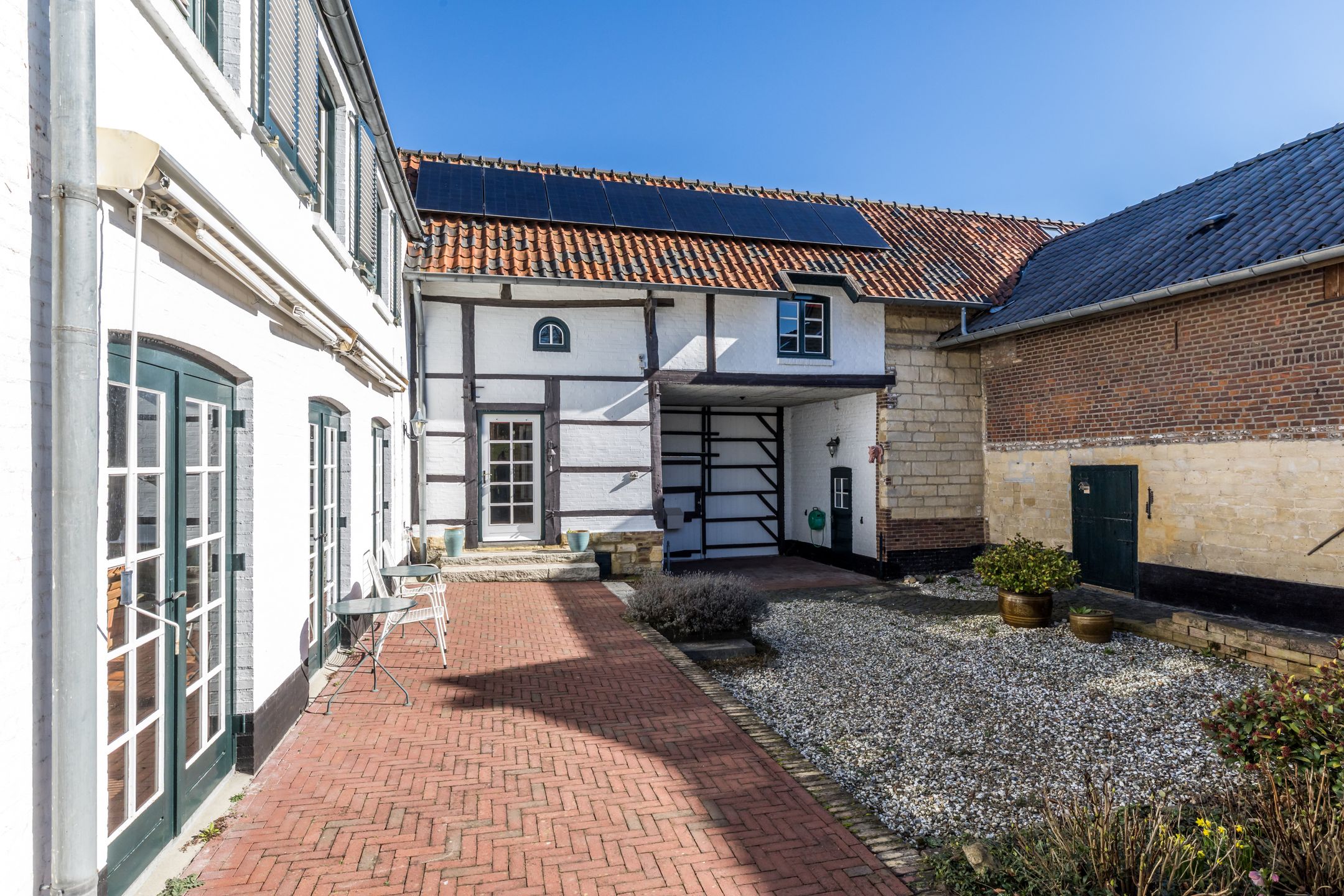 Foto 42 van Nieuwenhuysstraat 21