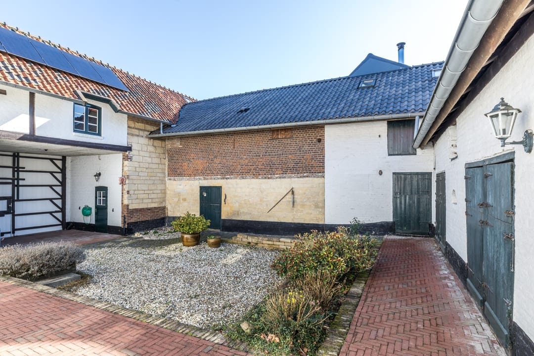 Foto 43 van Nieuwenhuysstraat 21