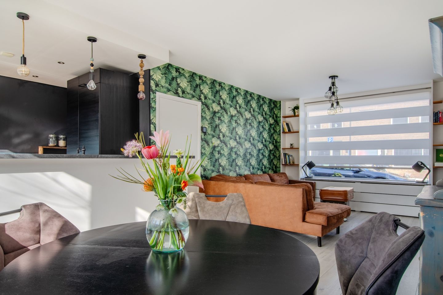 Foto 10 van De Ruyterweg 6