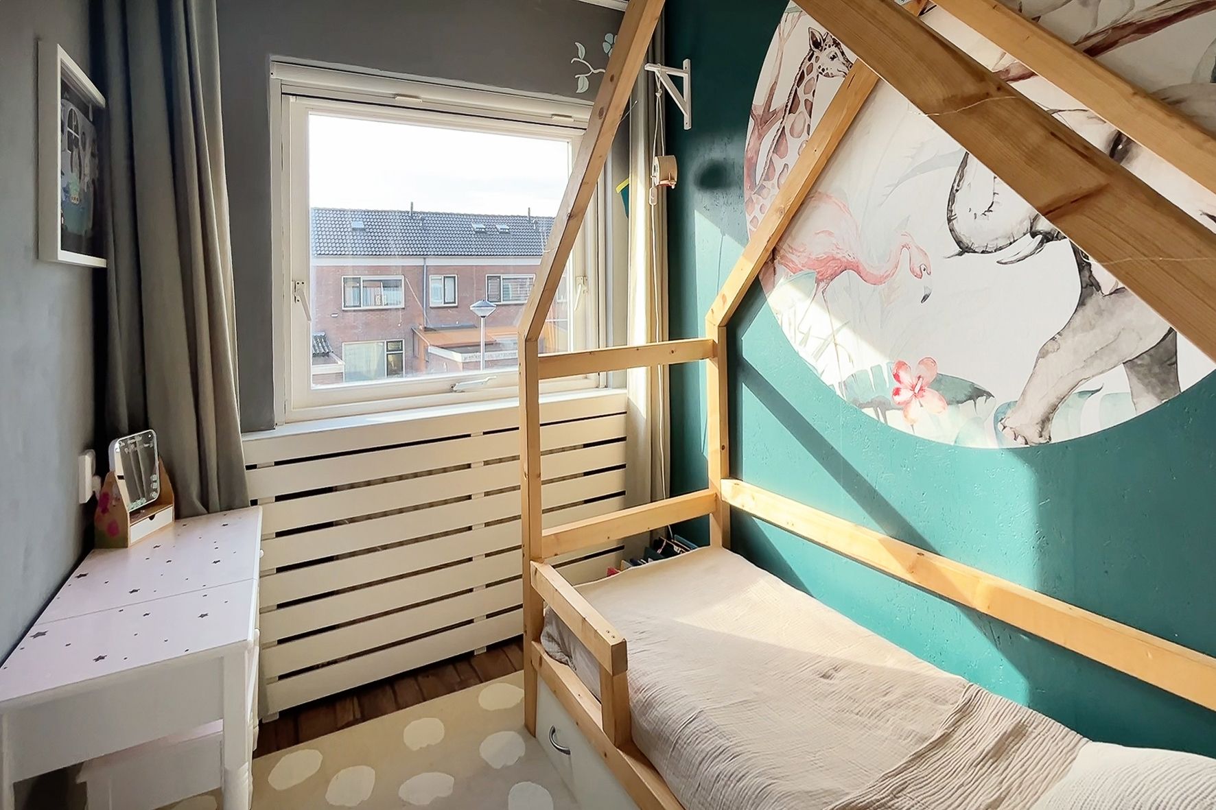 Foto 18 van De Ruyterweg 6