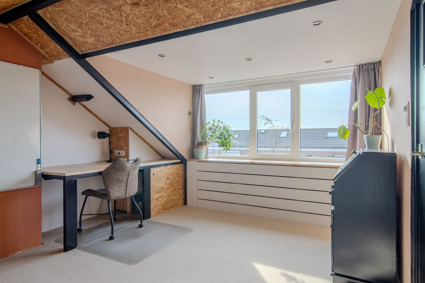 Foto 24 van De Ruyterweg 6