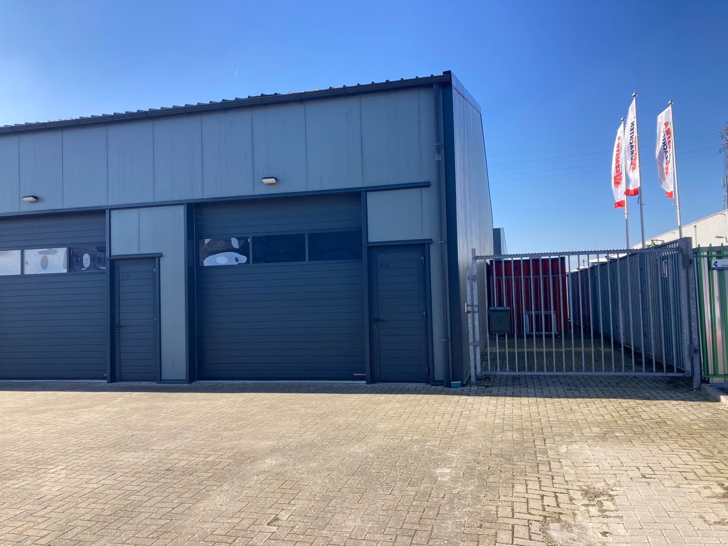 Bekijk foto 1 van Dukdalf 5-e