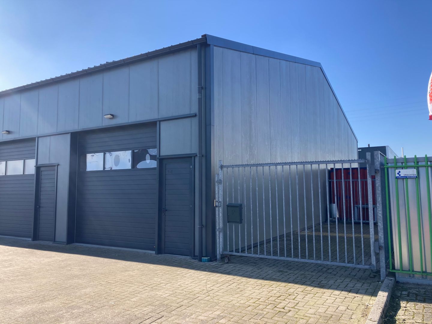 Bekijk foto 2 van Dukdalf 5-e