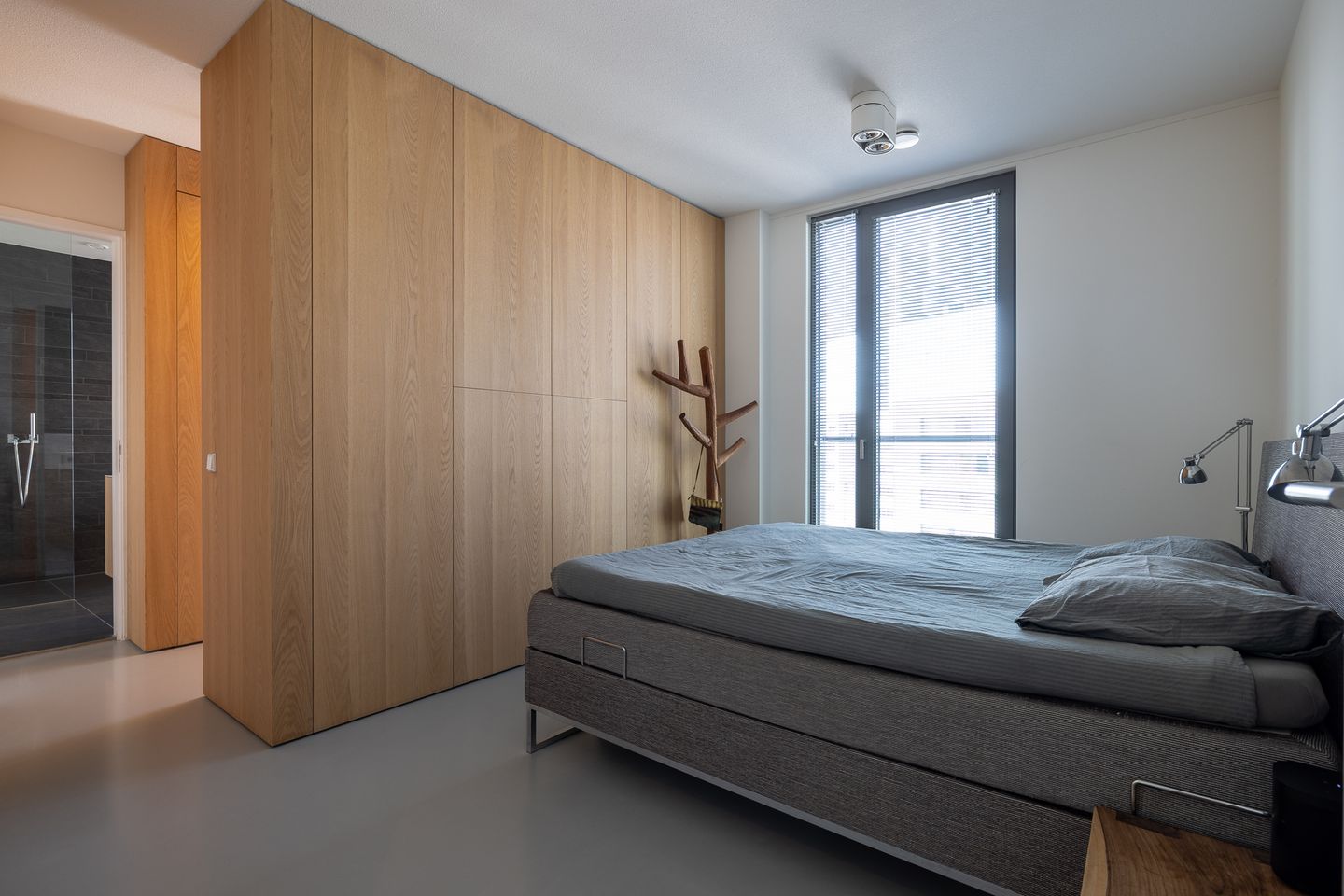 Foto 19 van Kruiskade 2-M