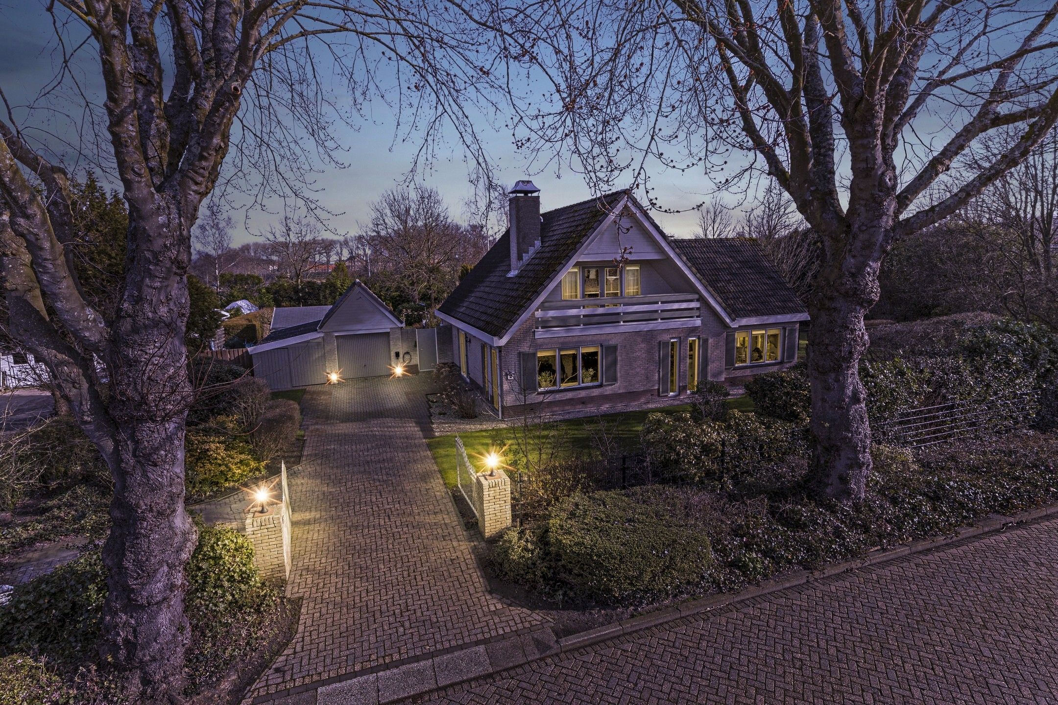 Photo 36 of Alexander Verhuellstraat 2