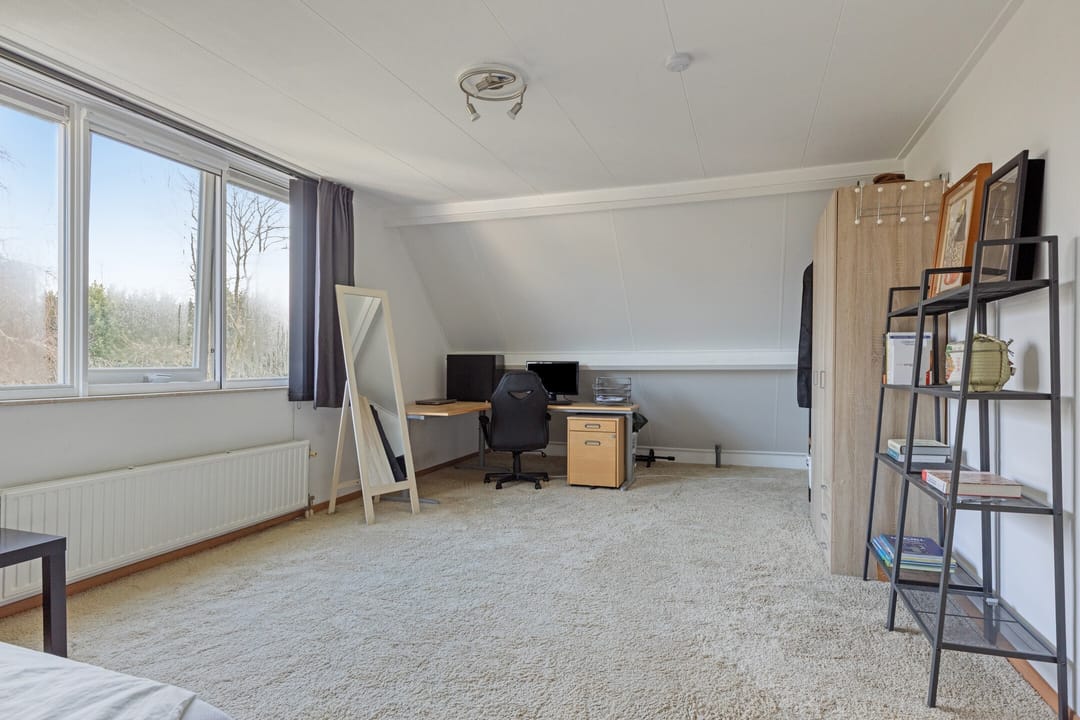Photo 26 of Alexander Verhuellstraat 2