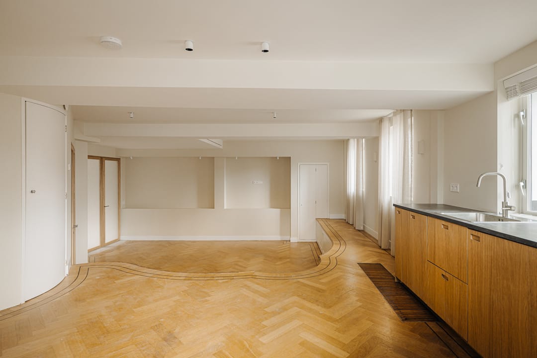 Foto 1 van 's-Gravelandse Veer 10-O