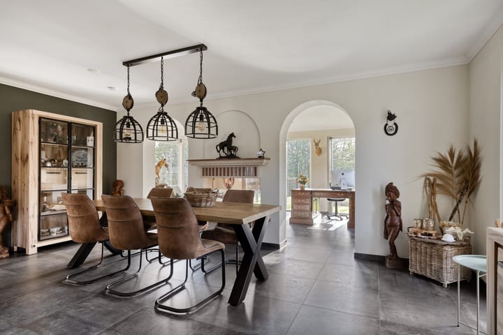 Foto 2 van Alexander Verhuellstraat 2