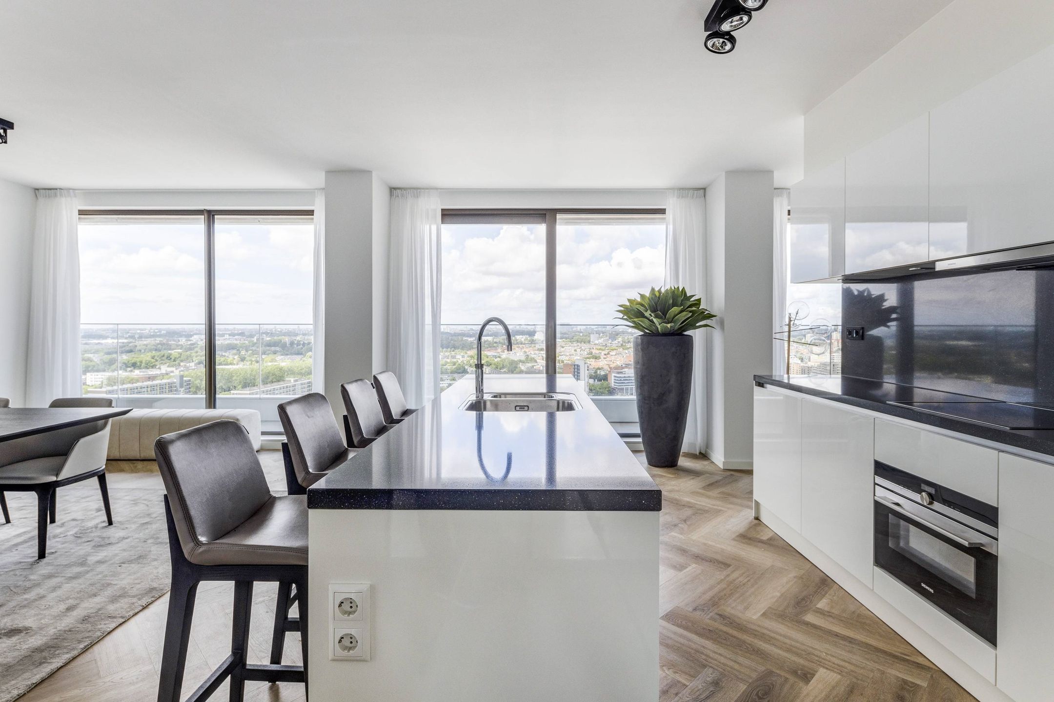 Foto 12 van Martinus Nijhofflaan 2-Z4