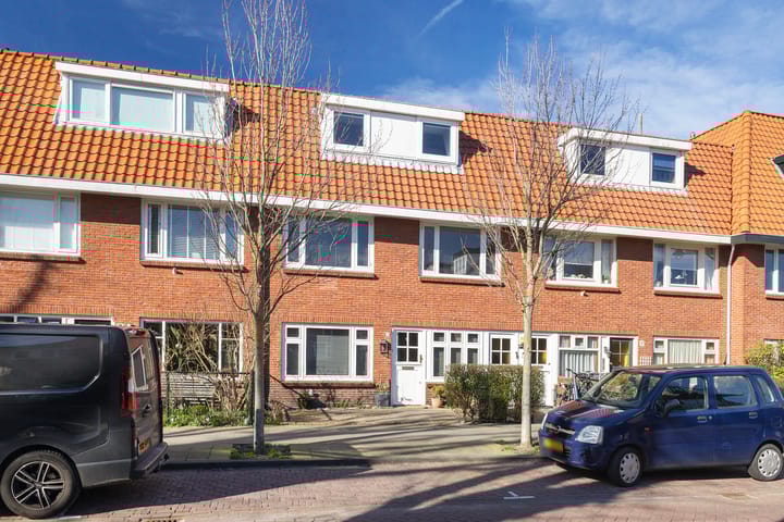 Photo 2 of Koninginneweg 11-ZW