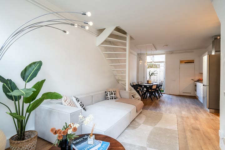 Photo 3 of Saenredamstraat 33-H