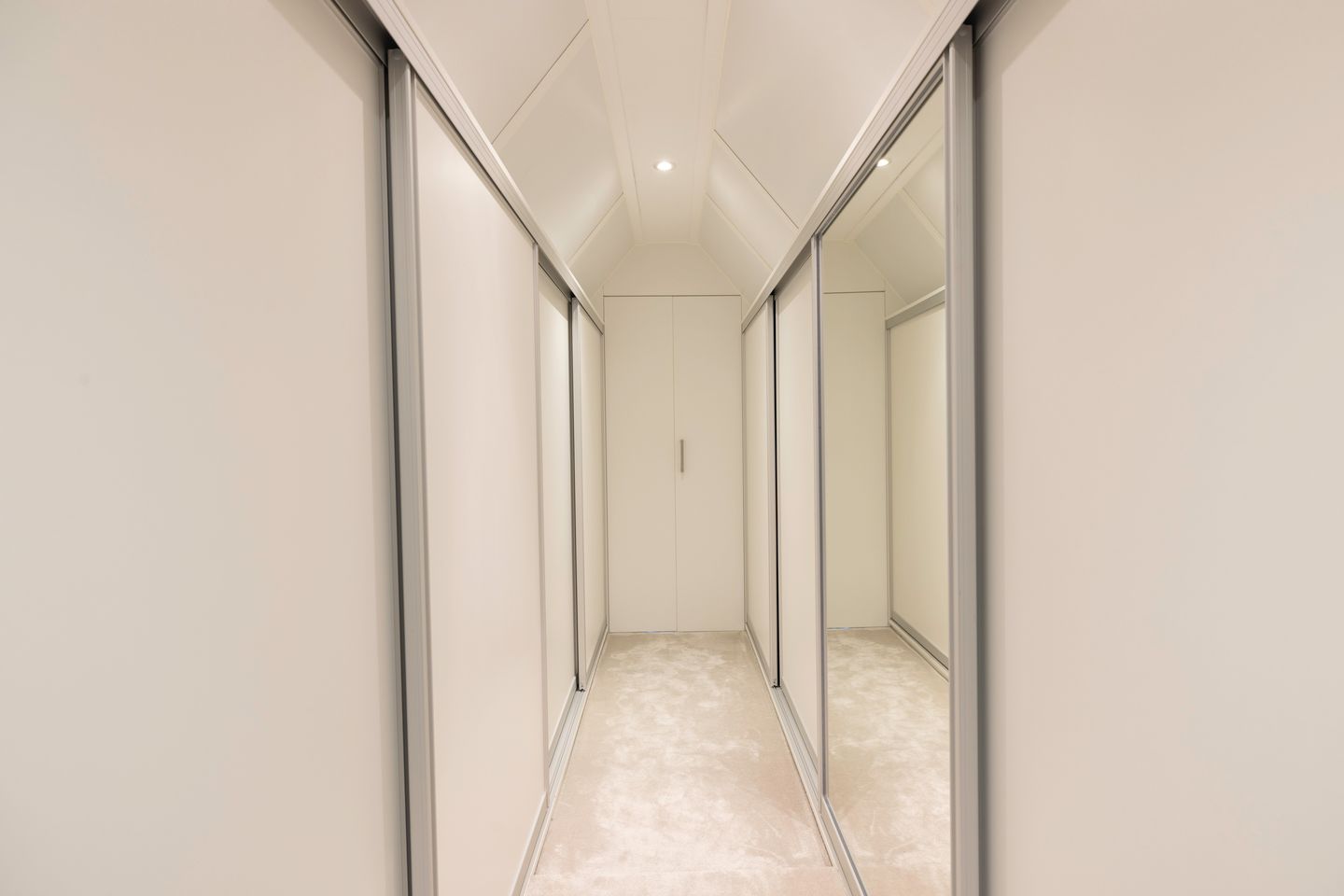 Photo 40 of Sapporodreef 16