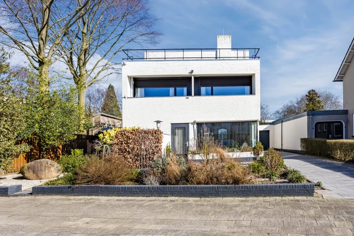 Foto 2 van Ereprijsstraat 38