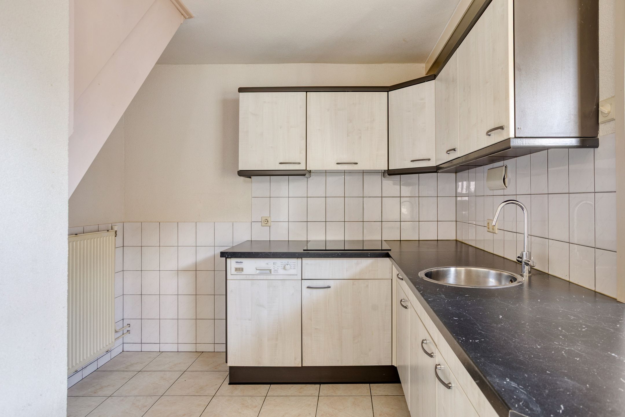 Foto 15 van Schild 26