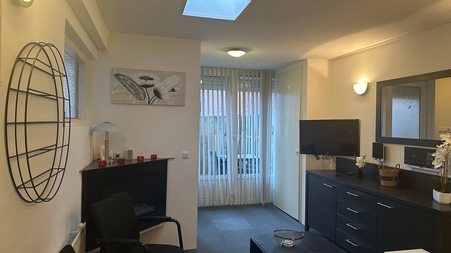 View photo 3 of Halsterseweg 222-a