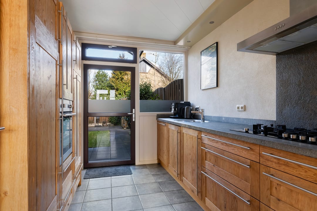 Photo 11 of Fokkerstraat 77