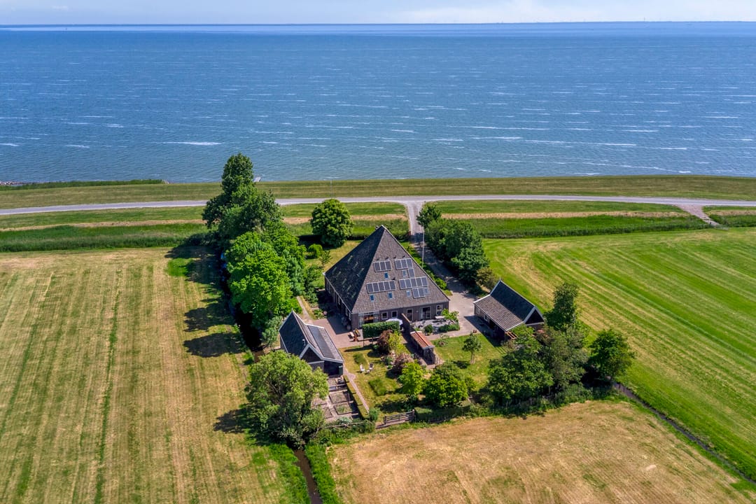 Foto 1 van IJsselmeerdijk 31