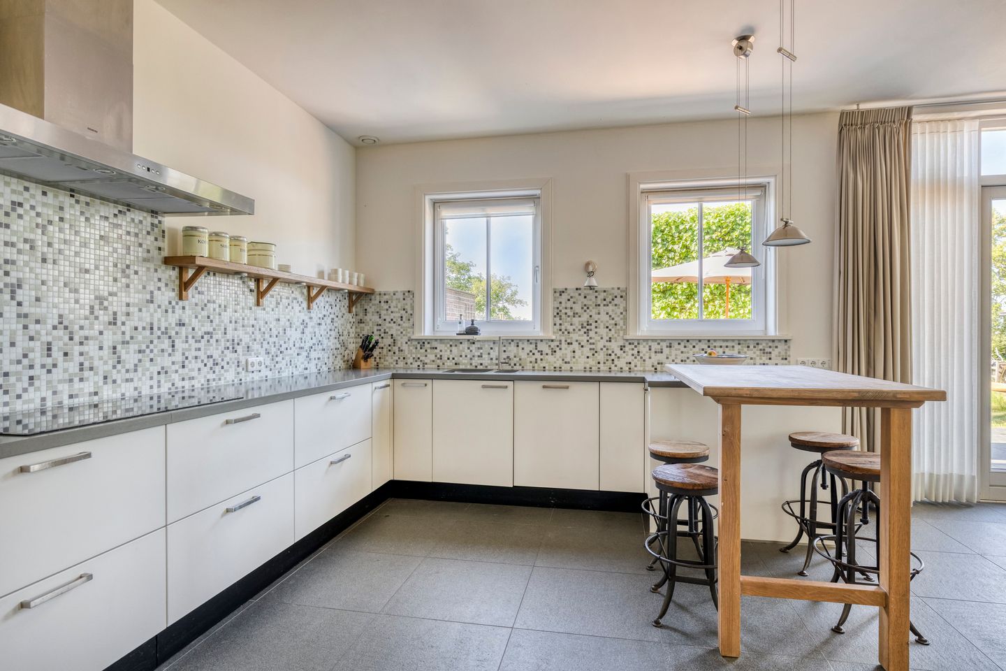 Foto 14 van IJsselmeerdijk 31