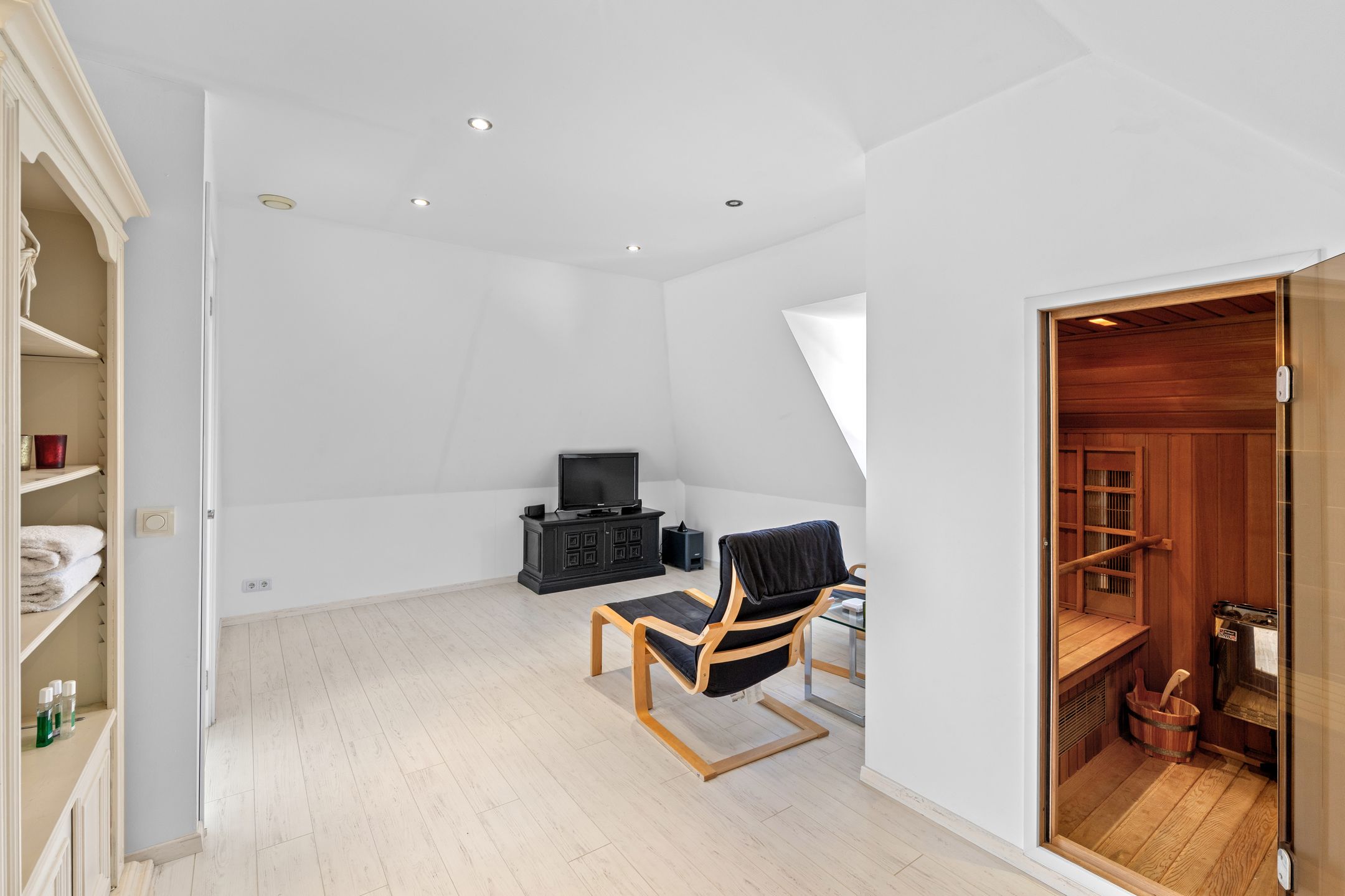 Foto 42 van Roosendaalsebaan 88