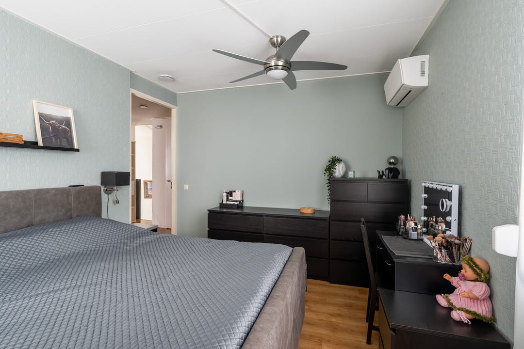 Photo 23 of Plataanstraat 1-A