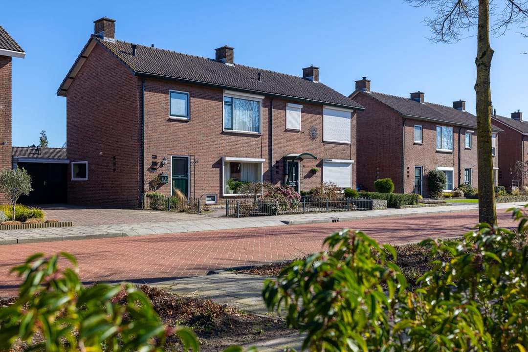 Foto 1 van Julianastraat 29