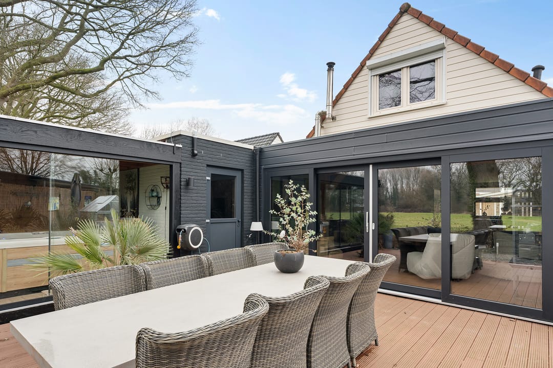 Foto 1 van Blauwgras 84