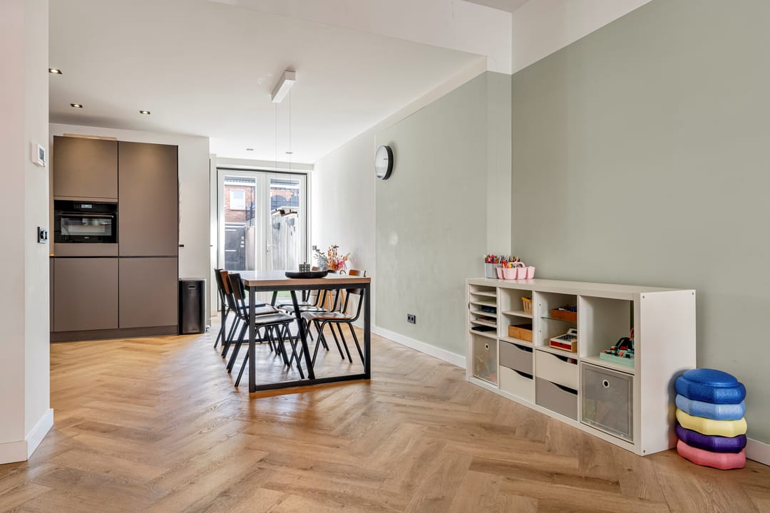 Photo 8 of Ridderstraat 32