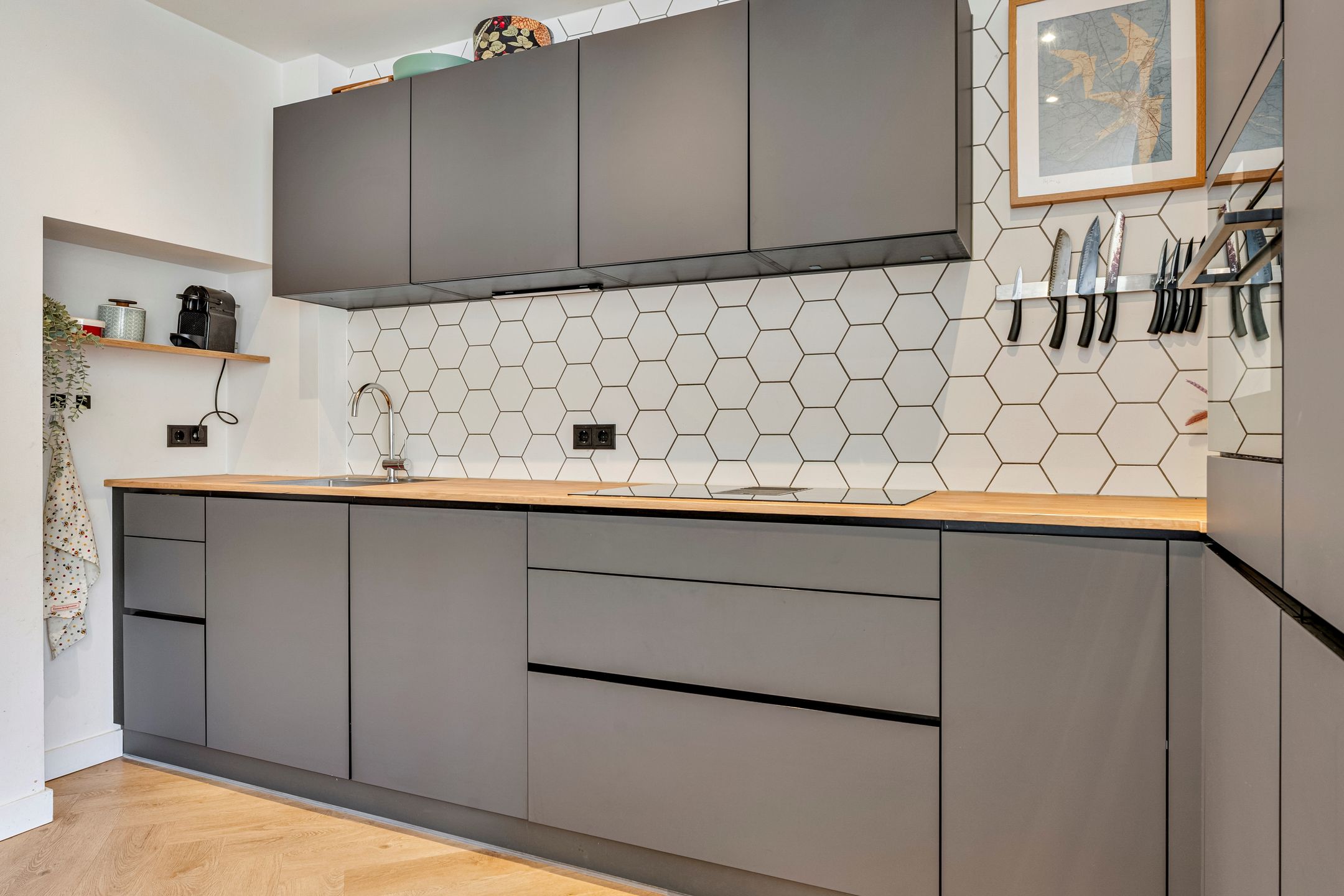 Photo 12 of Ridderstraat 32