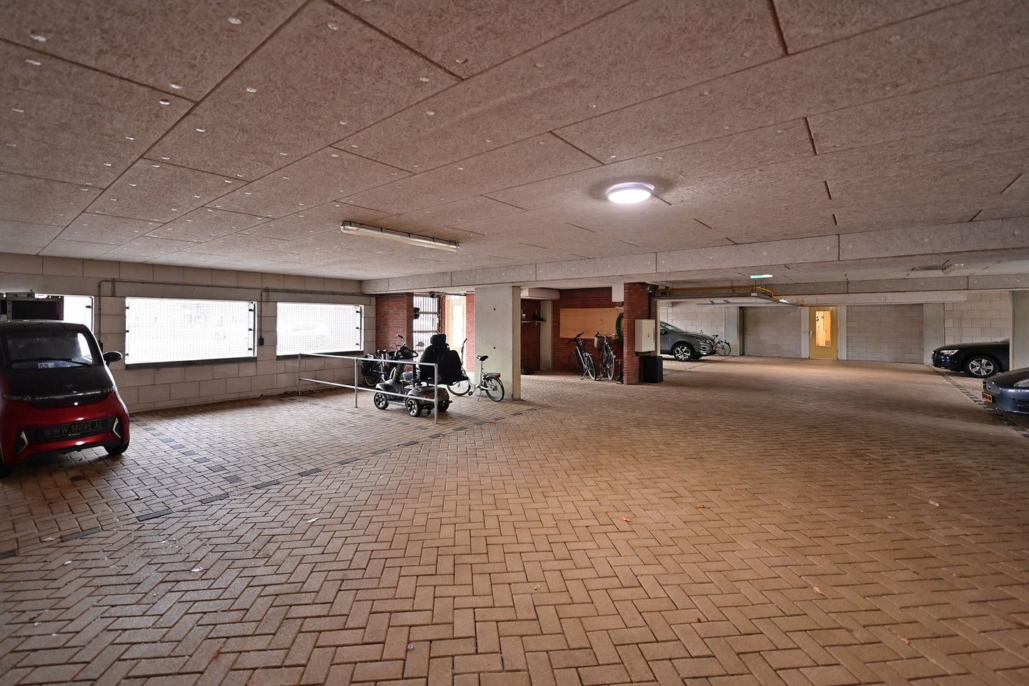 Foto 19 van Vierkante Bosje 9