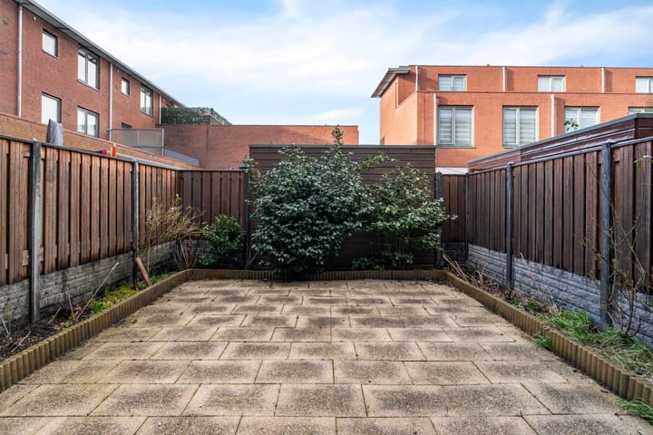 Photo 4 of Alberdingk Thijmstraat 17