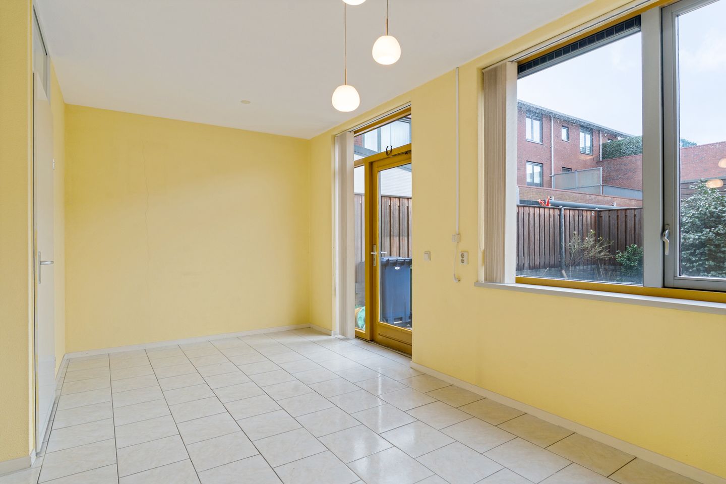 Photo 14 of Alberdingk Thijmstraat 17