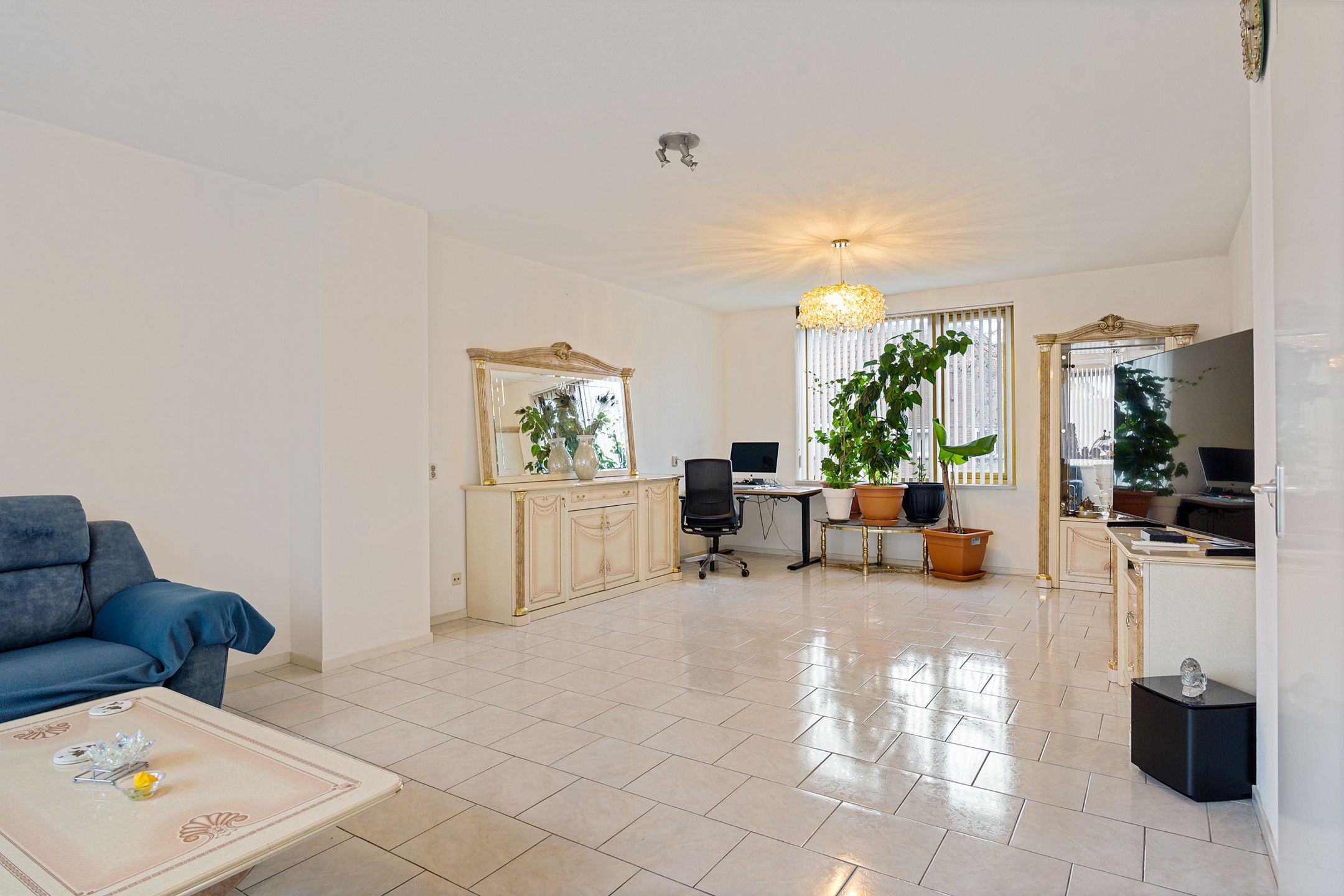 Photo 21 of Alberdingk Thijmstraat 17