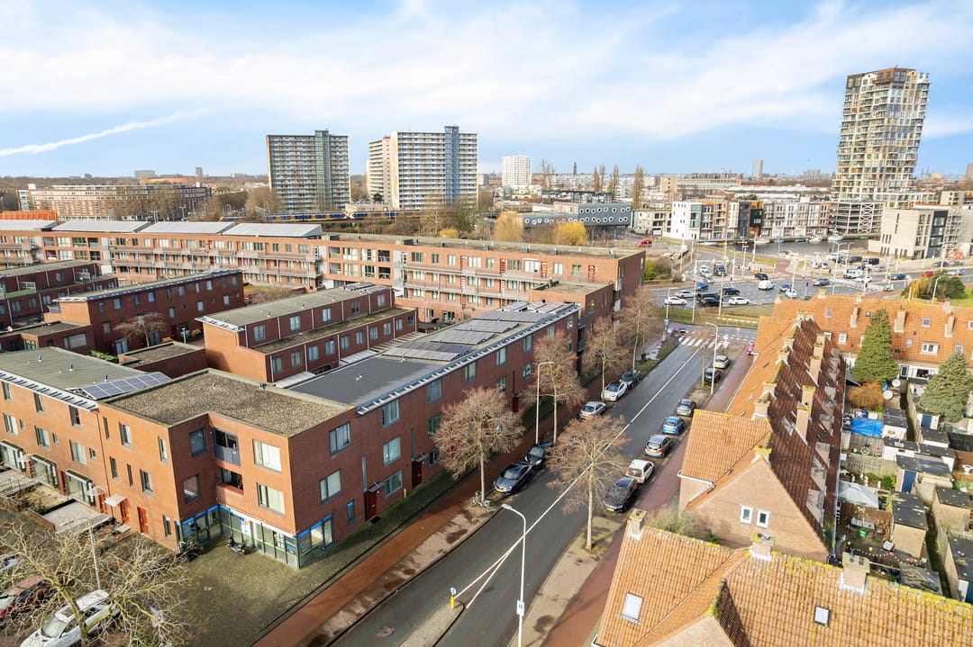 Photo 31 of Alberdingk Thijmstraat 17