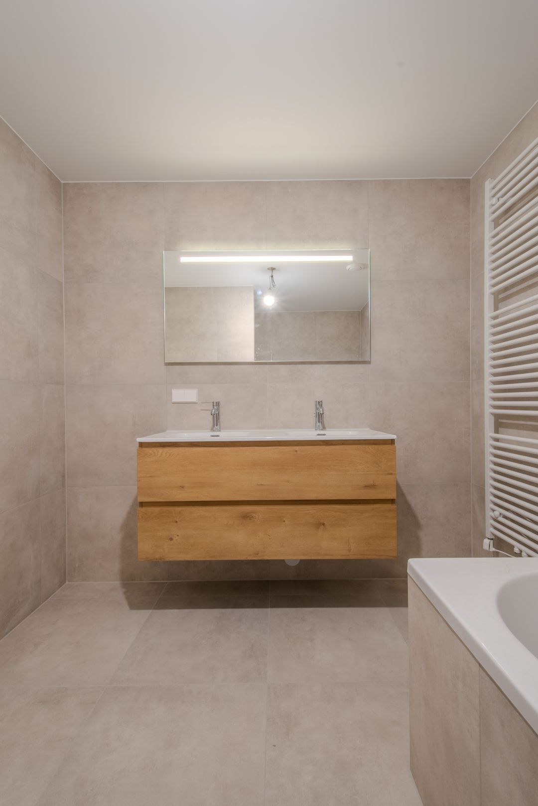 Photo 11 of Menno Simonszplein 77