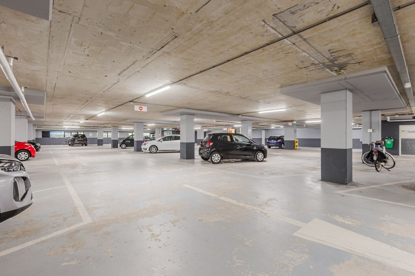 Photo 25 of Menno Simonszplein 77