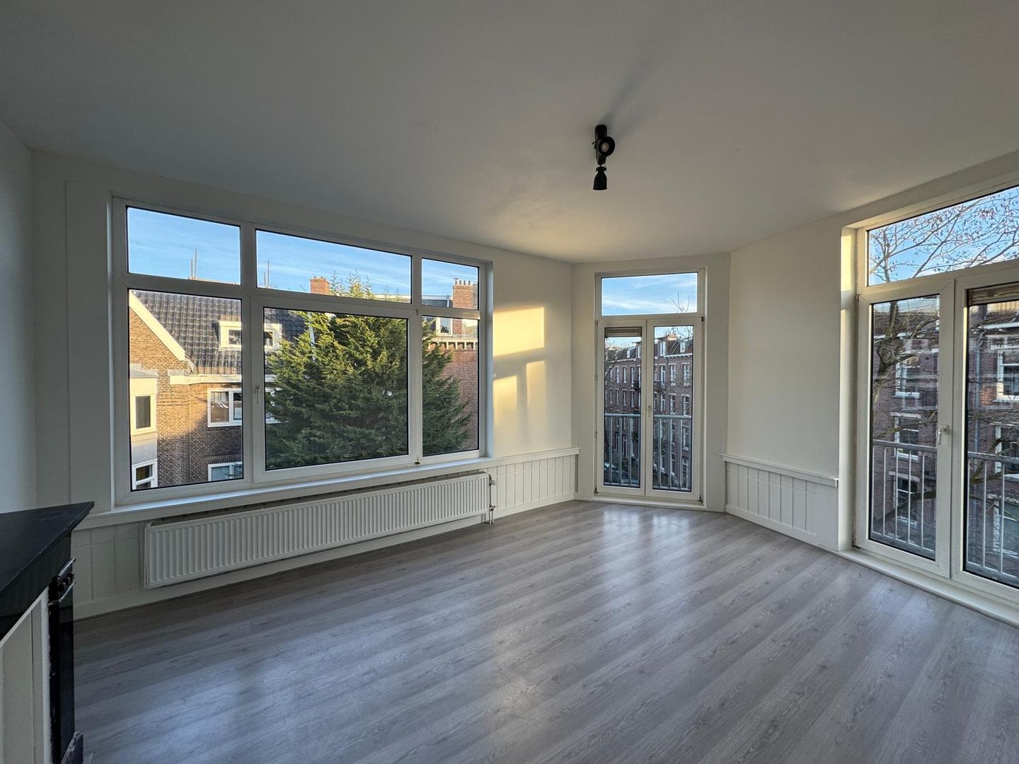 Foto 4 van Maarten Harpertszoon Trompstraat 12-3