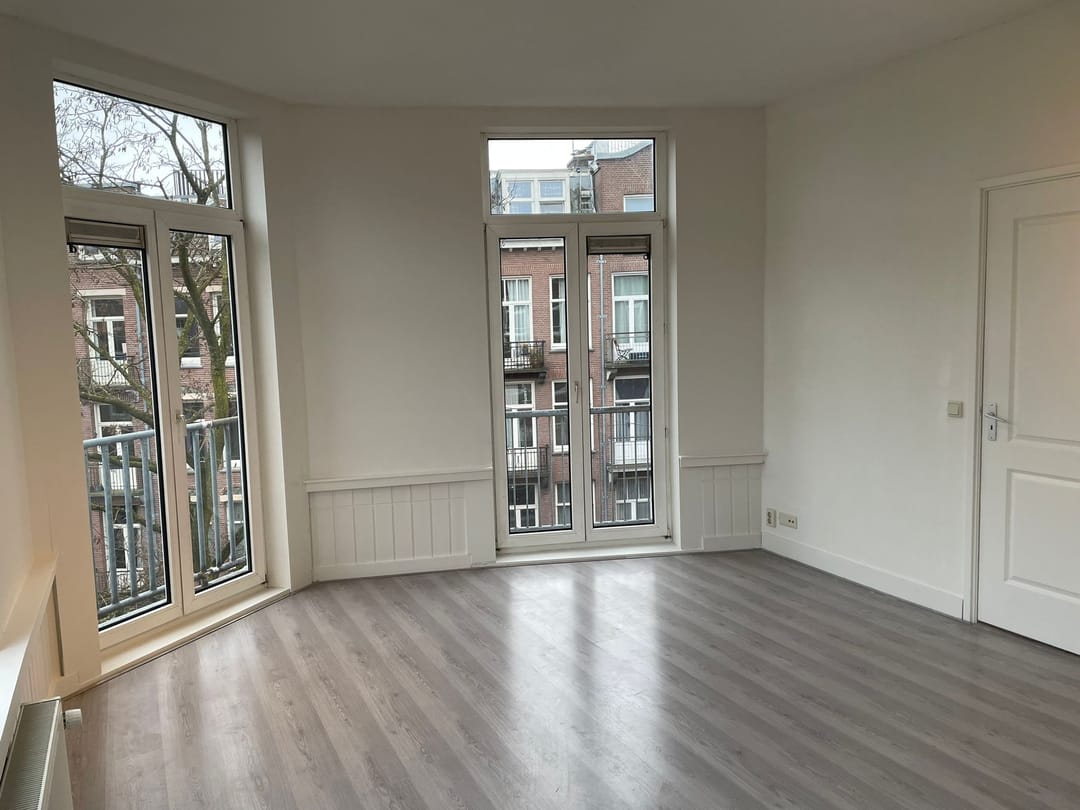 Foto 7 van Maarten Harpertszoon Trompstraat 12-3