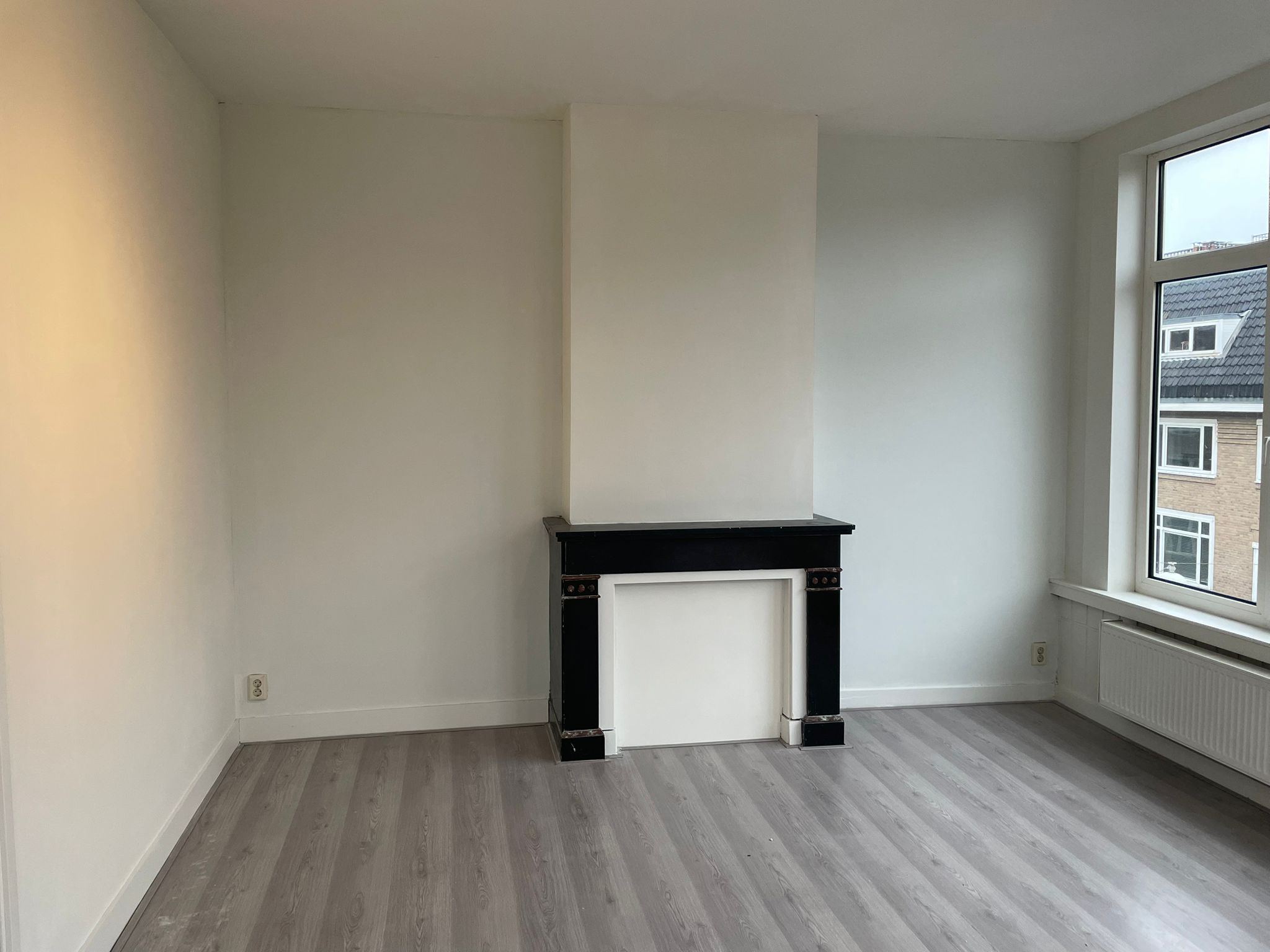 Foto 12 van Maarten Harpertszoon Trompstraat 12-3