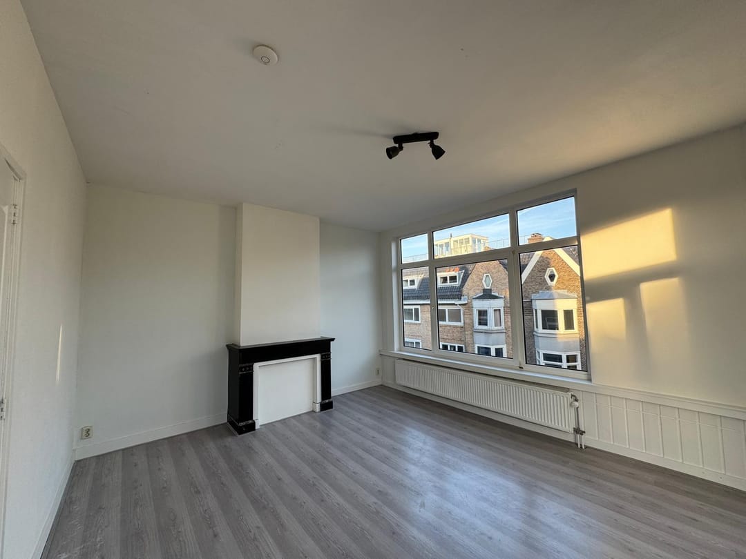 Foto 13 van Maarten Harpertszoon Trompstraat 12-3