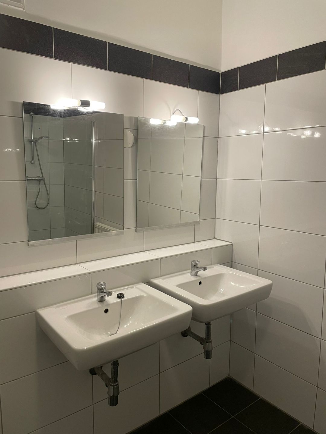 Foto 17 van Maarten Harpertszoon Trompstraat 12-3