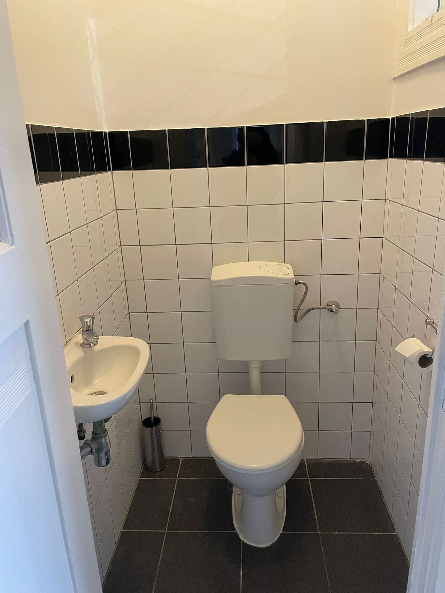 Foto 25 van Maarten Harpertszoon Trompstraat 12-3