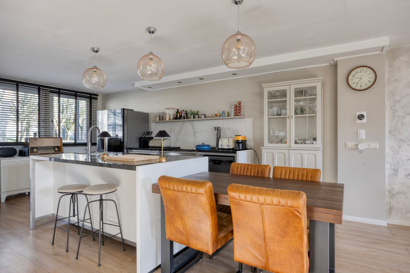 Foto 10 van Varenstraat 53