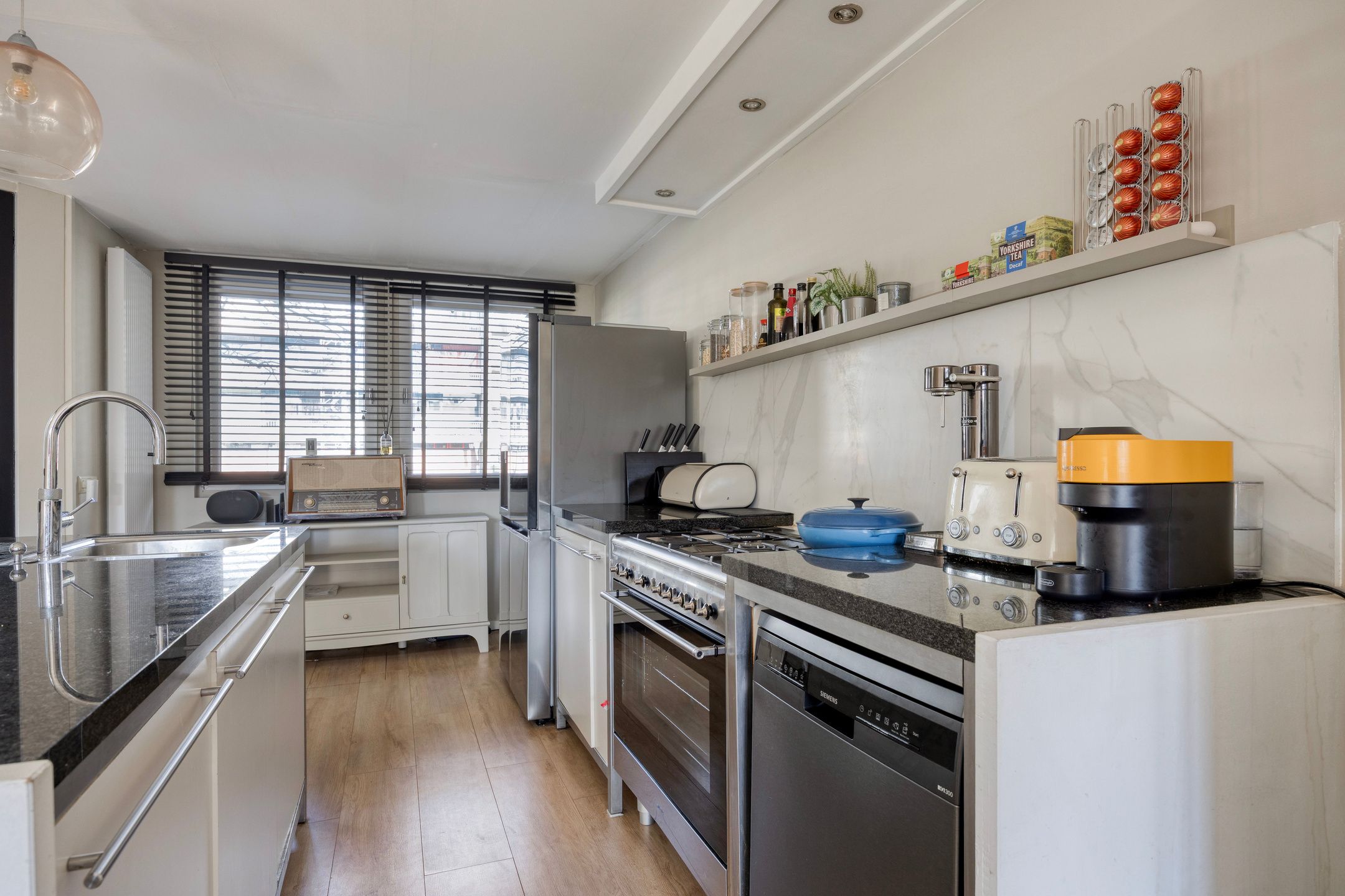 Foto 12 van Varenstraat 53