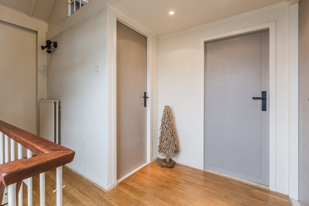 Photo 13 of Antwerpsestraatweg 495